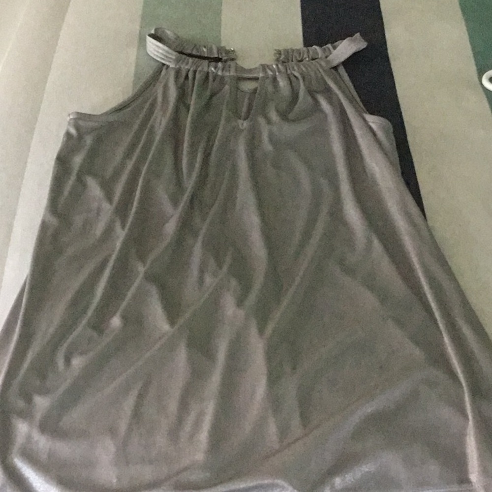 Metallic silver